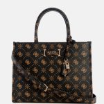 Silia Guess
